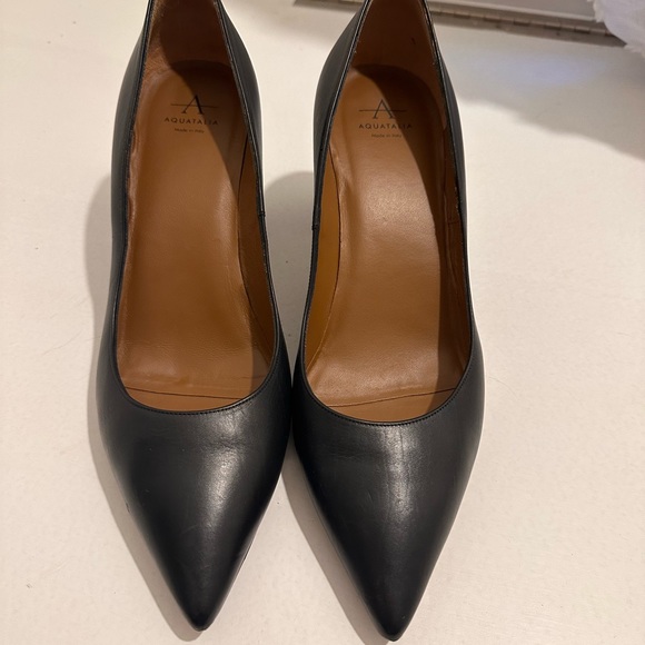 Aquatalia Leather Pumps- Black - Picture 2 of 5